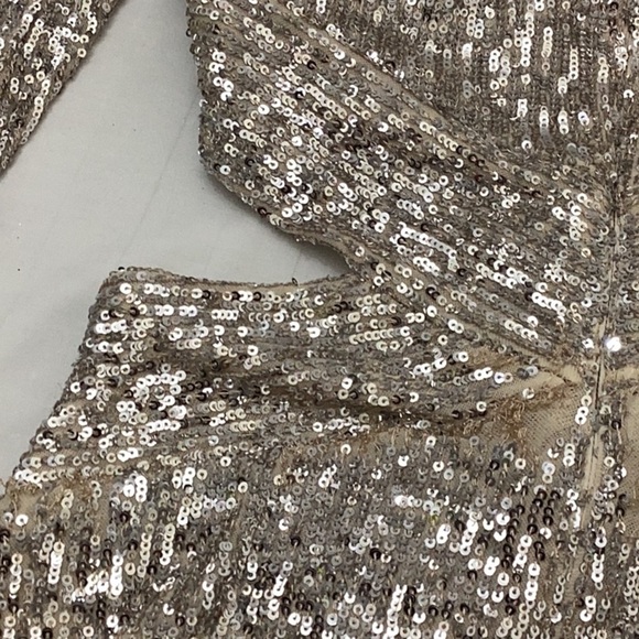 AQUA
V Neck Long Sleeve Cutout Sequin Dress - 100% Exclusive - Picture 10 of 15